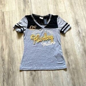 HARLEY DAVIDSON size small women’s short sleeve tee shirt. EEUC. Vneck.